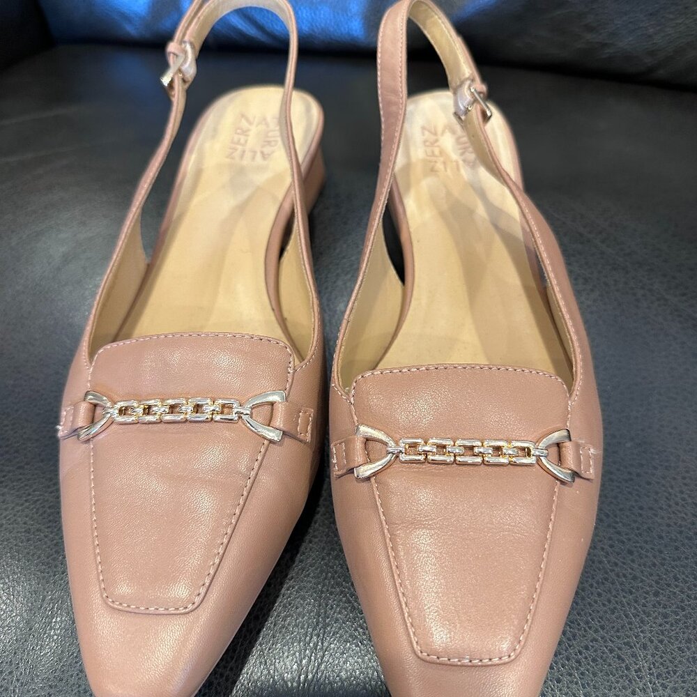 Naturalizer Women's Lindsey Slingback Pointed Toe Low Block Heel Pump
